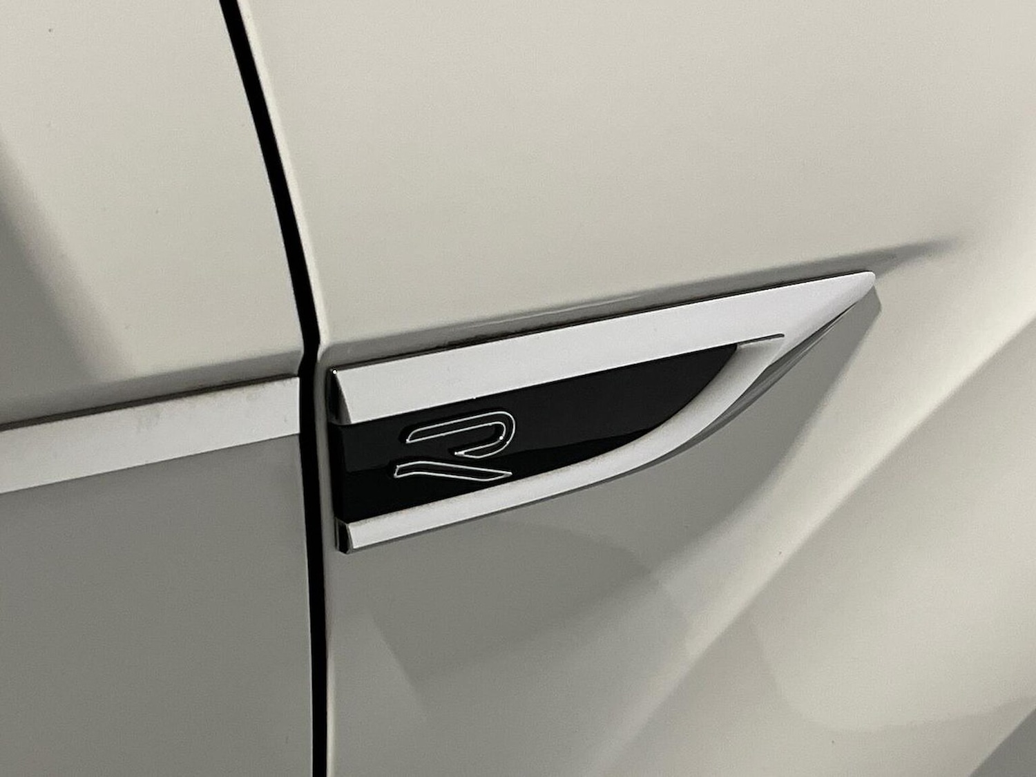 Used Volkswagen T-Roc 2023 for sale - 76706431: Photo 35