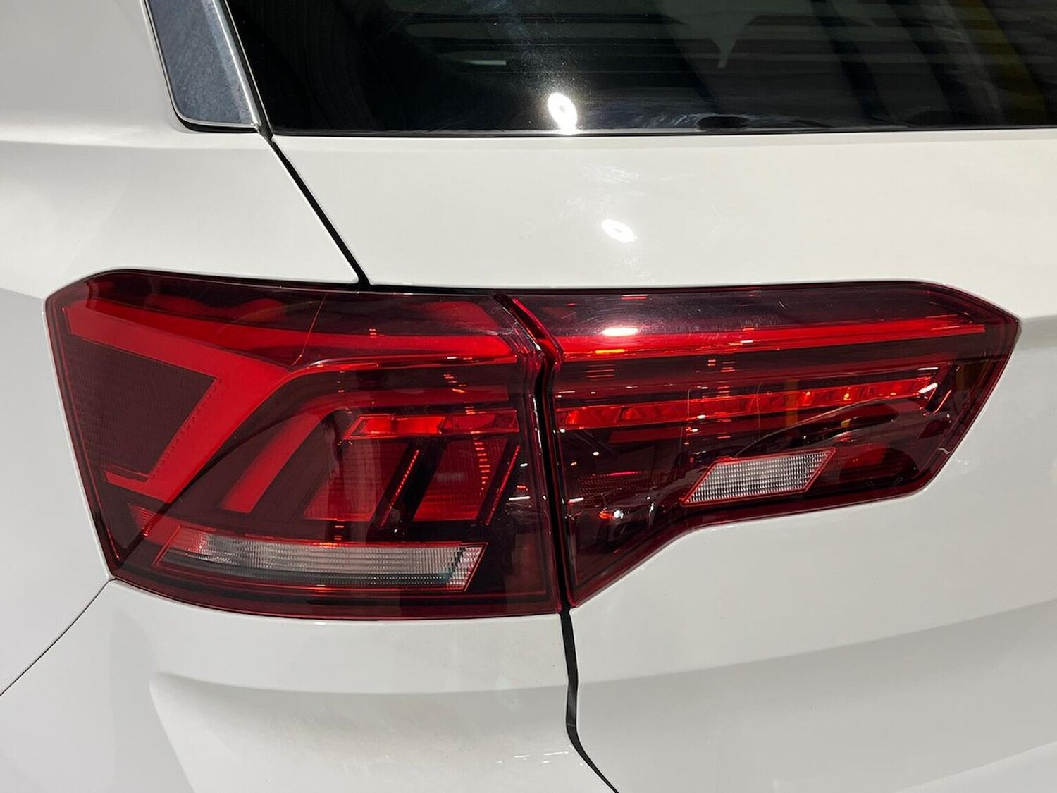 Used Volkswagen T-Roc 2023 for sale - 76706431: Photo 36