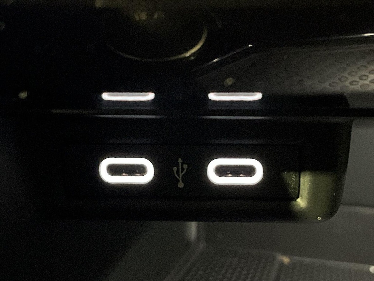 Used Volkswagen T-Roc 2023 for sale - 76706431: Photo 39