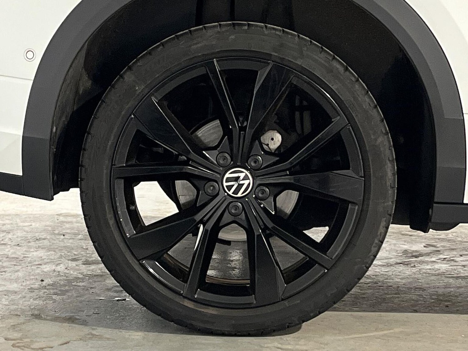 Used Volkswagen T-Roc 2023 for sale - 76706431: Photo 6