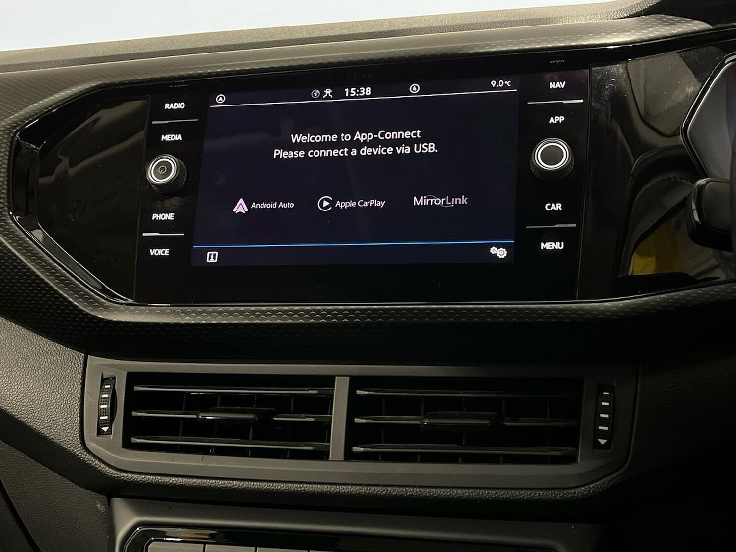 Used Volkswagen T-Cross 2021 for sale - 77946096: Photo 25