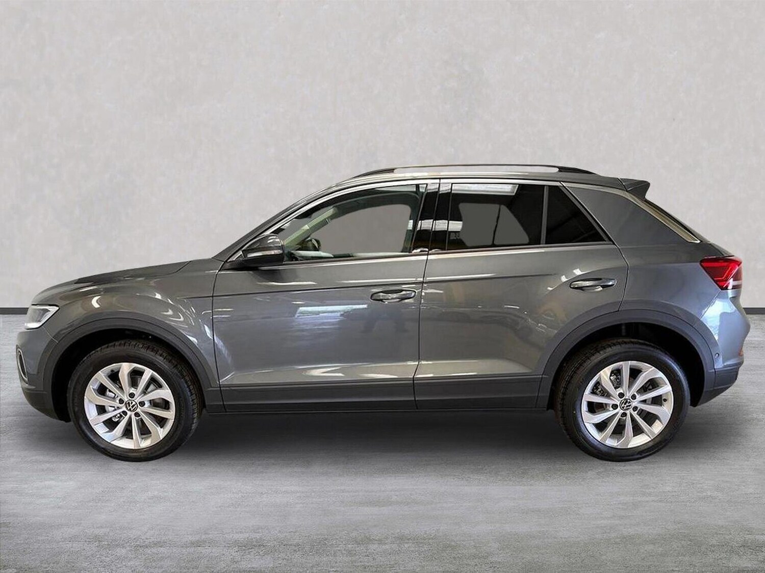 Used Volkswagen T-Roc 2025 for sale - 76885057: Photo 19