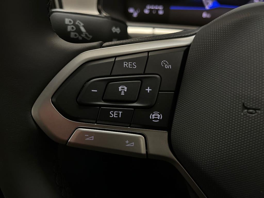 Used Volkswagen T-Roc 2025 for sale - 76885057: Photo 27