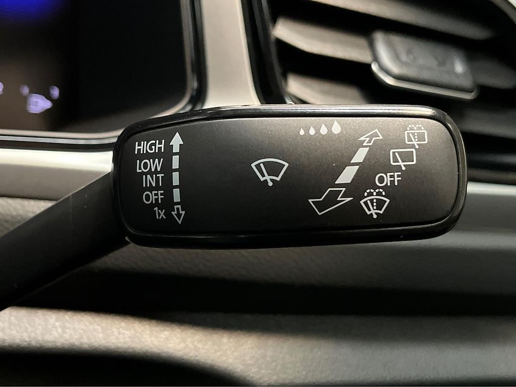 Used Volkswagen T-Roc 2025 for sale - 76885057: Photo 28