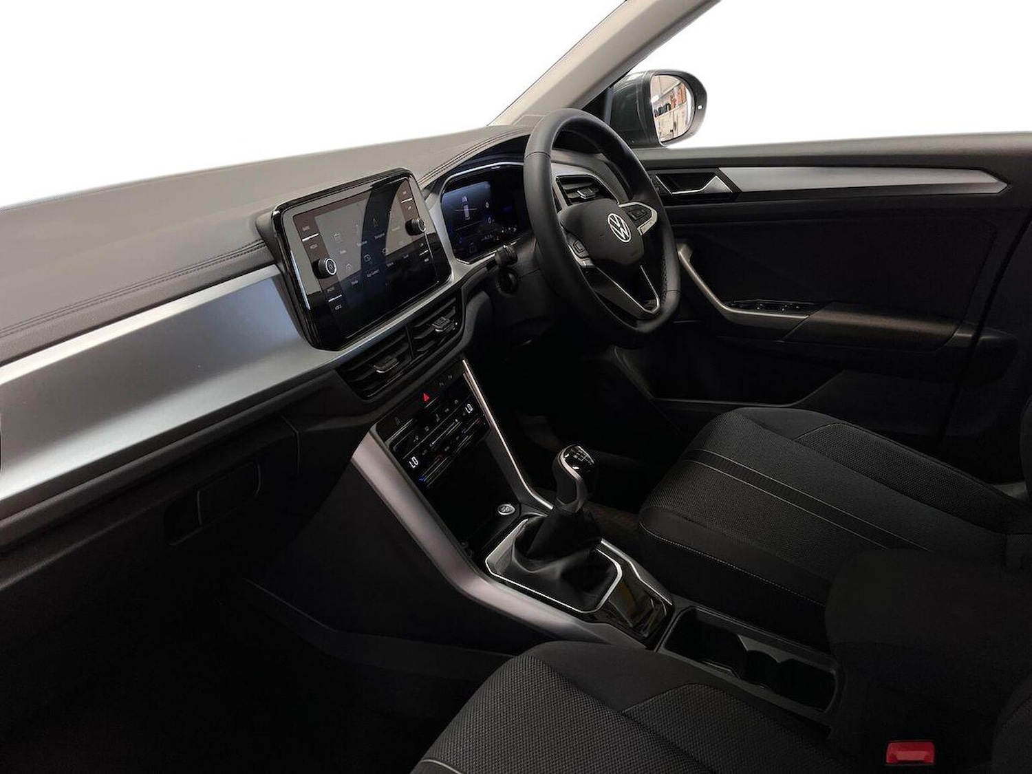 Used Volkswagen T-Roc 2025 for sale - 76885057: Photo 7