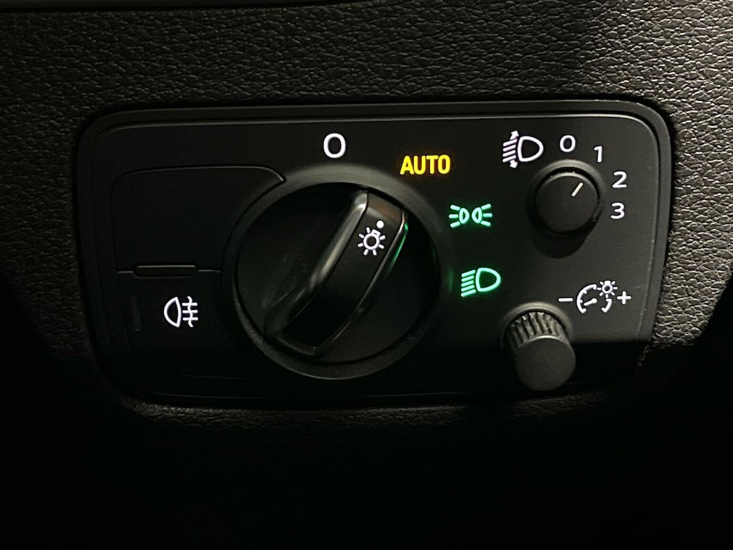 Used Audi Q2 2019 for sale - 77701327: Photo 22