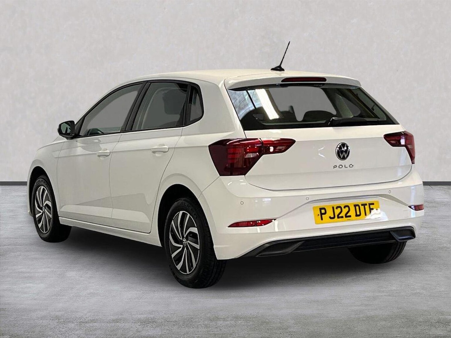 Used Volkswagen Polo 2022 for sale - 76478206: Photo 2