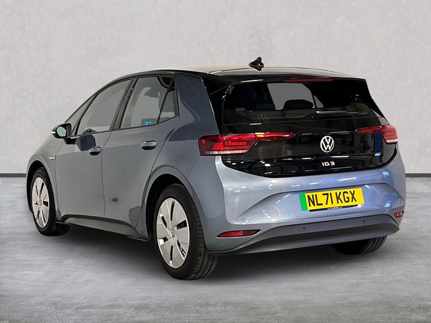 Used Volkswagen ID.3 2021 for sale - 76402412: Photo 2