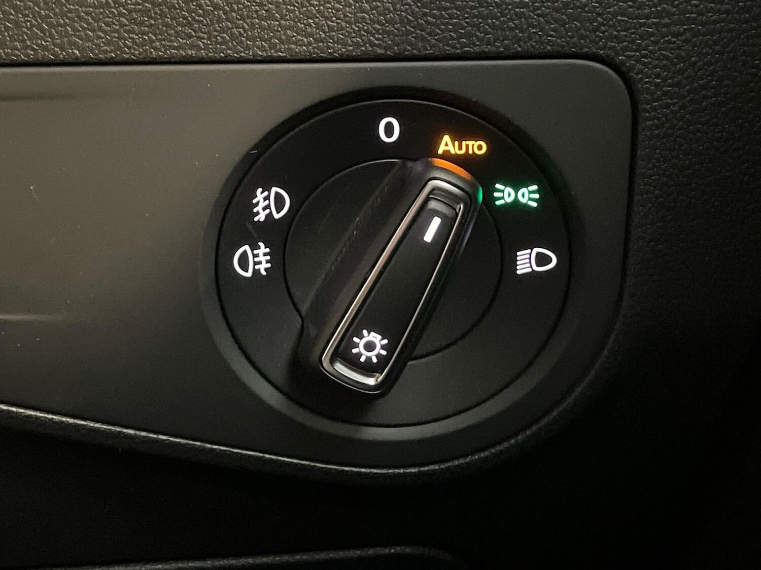 Used Volkswagen Tiguan 2019 for sale - 76347028: Photo 22
