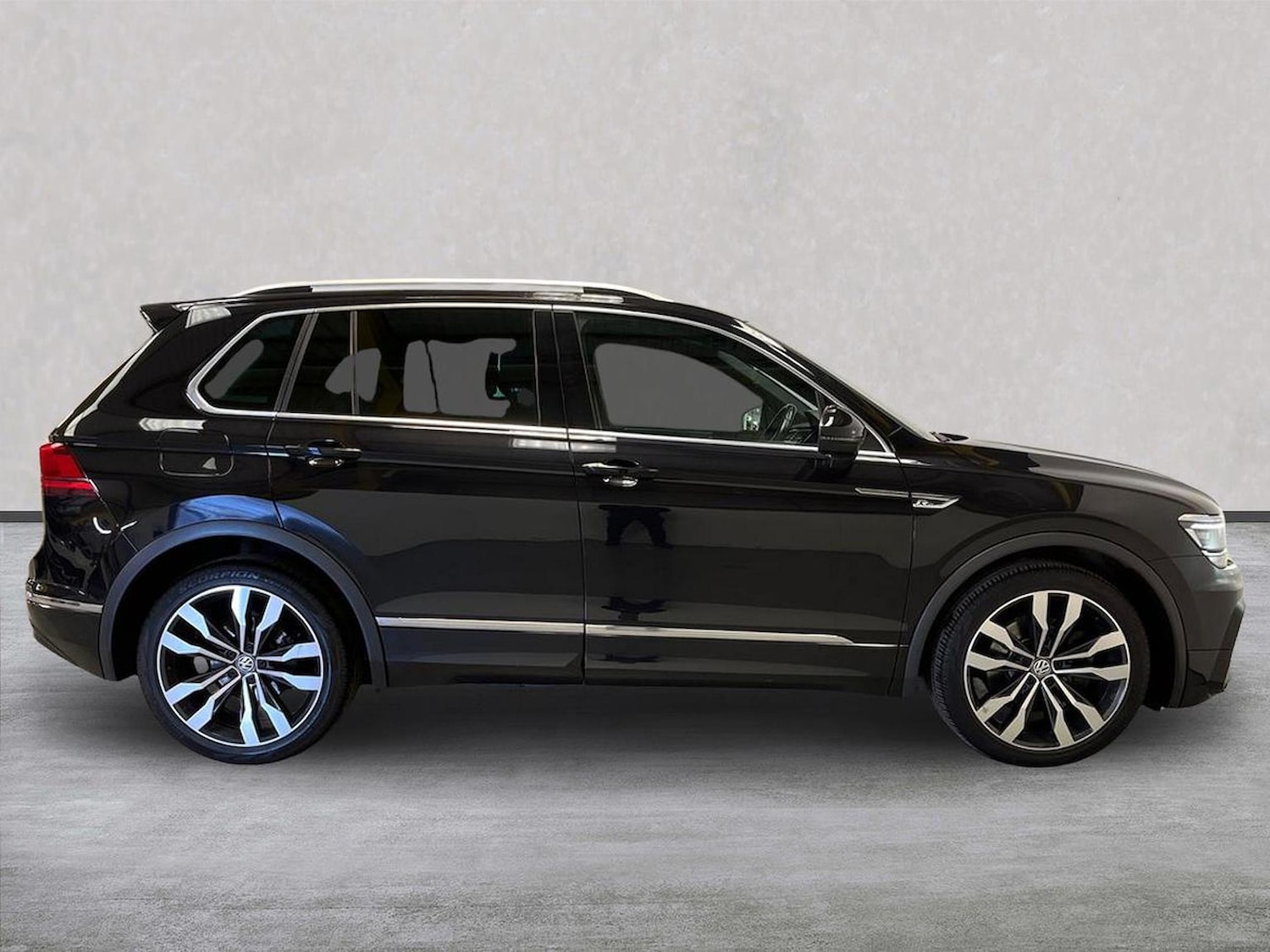 Used Volkswagen Tiguan 2019 for sale - 76347028: Photo 3