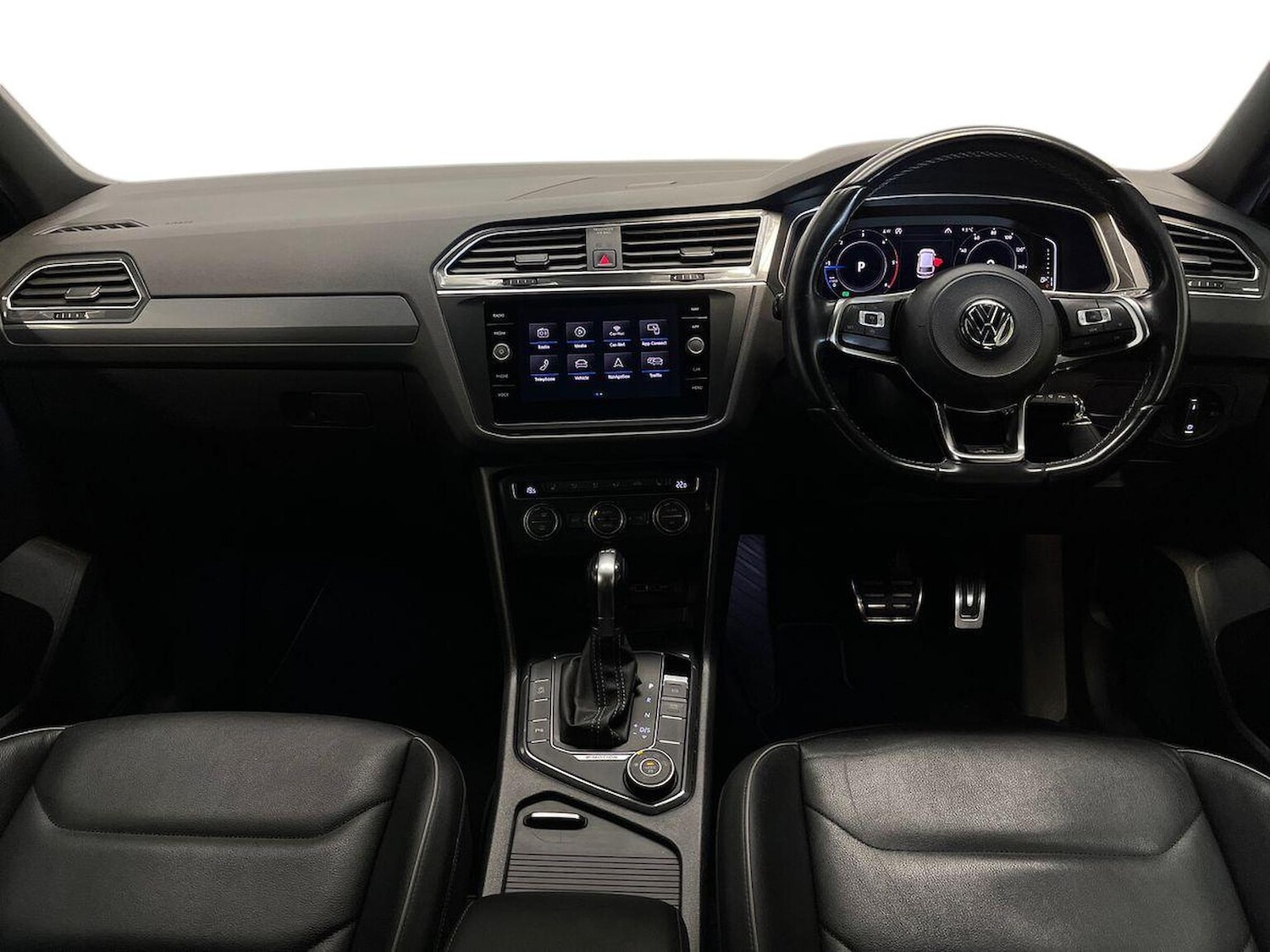 Used Volkswagen Tiguan 2019 for sale - 76347028: Photo 8