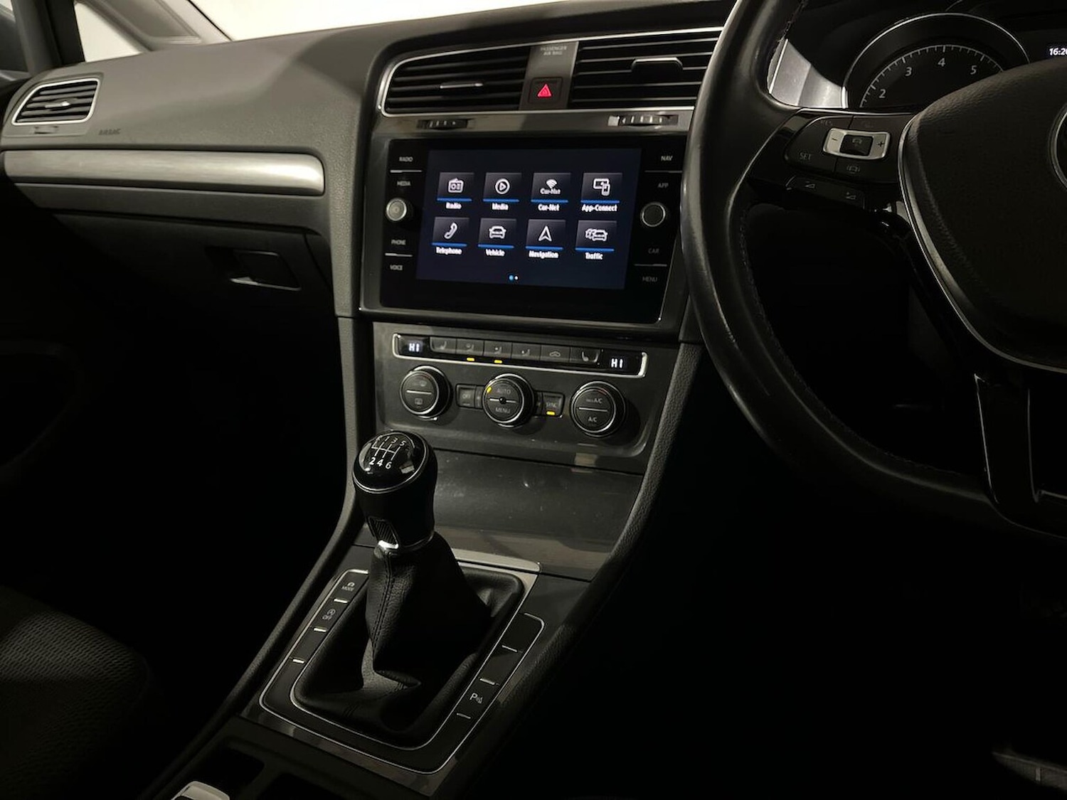 Used Volkswagen Golf 2019 for sale - 77595506: Photo 15