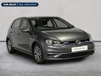 Used Volkswagen Golf 2019 for sale - 77595506: Photo