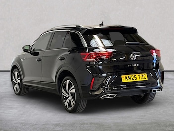 Used Volkswagen T-Roc 2025 for sale - 76407386: Photo