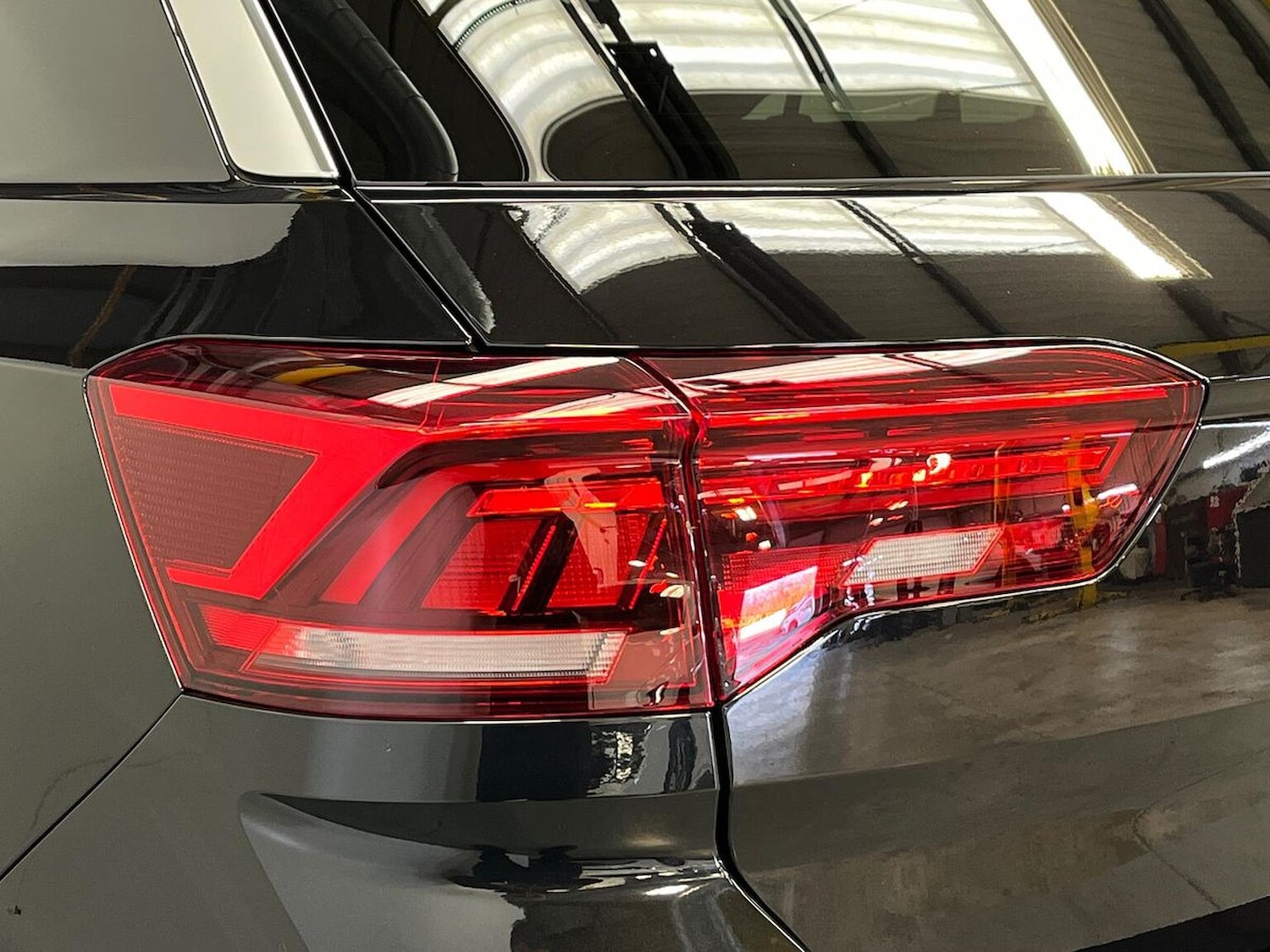 Used Volkswagen T-Roc 2025 for sale - 76407386: Photo 36