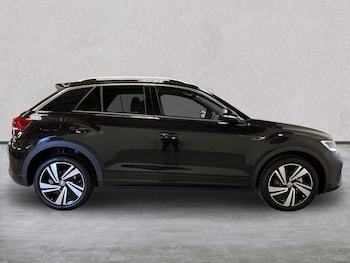 Used Volkswagen T-Roc 2025 for sale - 76407386: Photo