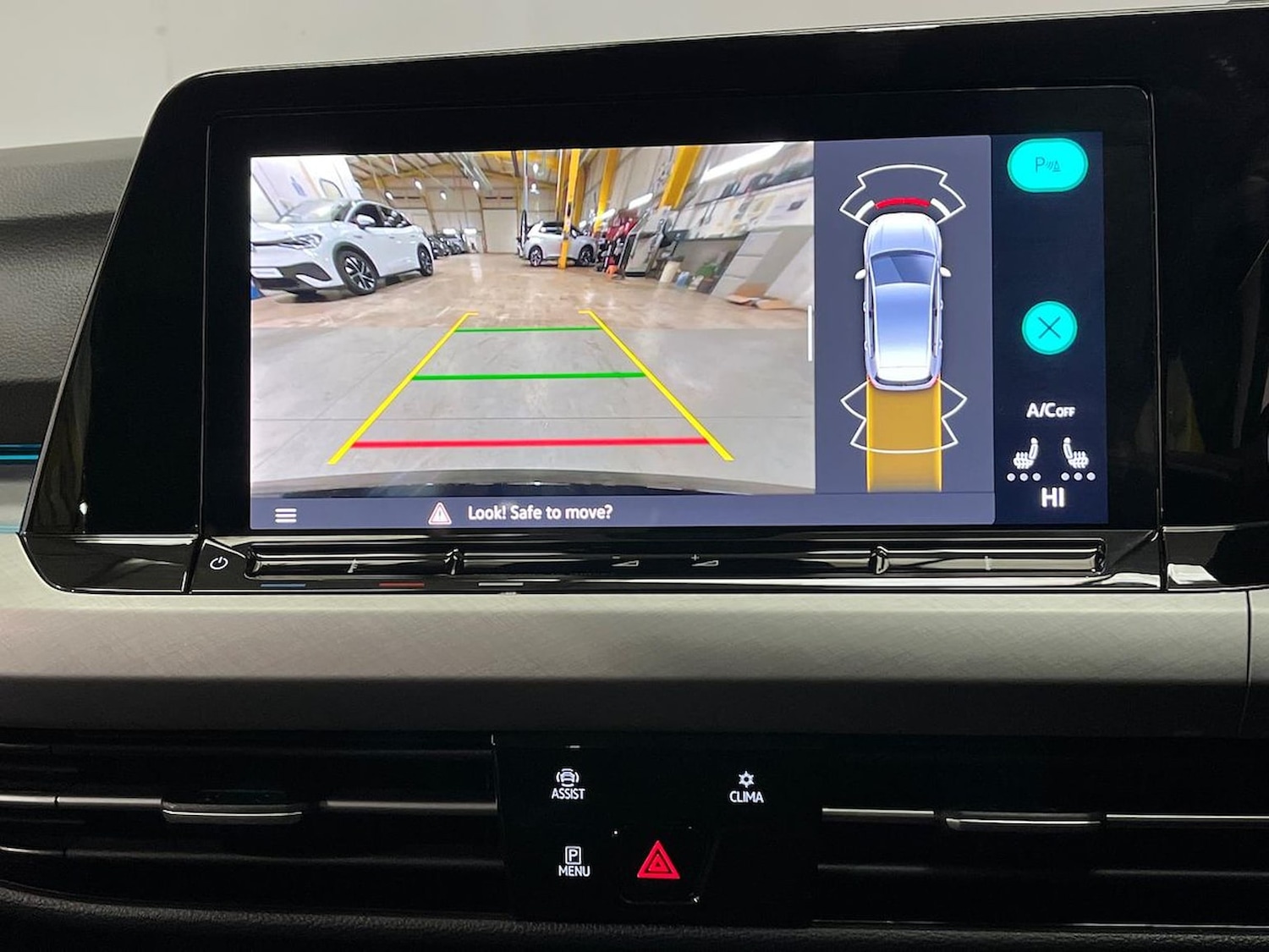 Used Volkswagen Golf 2023 for sale - 78195804: Photo 23