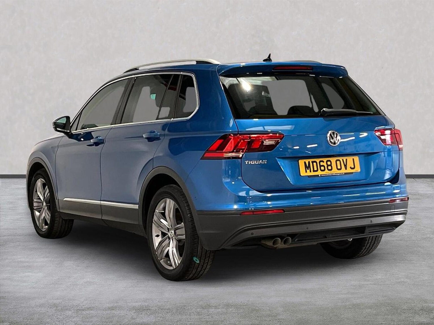 Used Volkswagen Tiguan 2019 for sale - 76905076: Photo 2