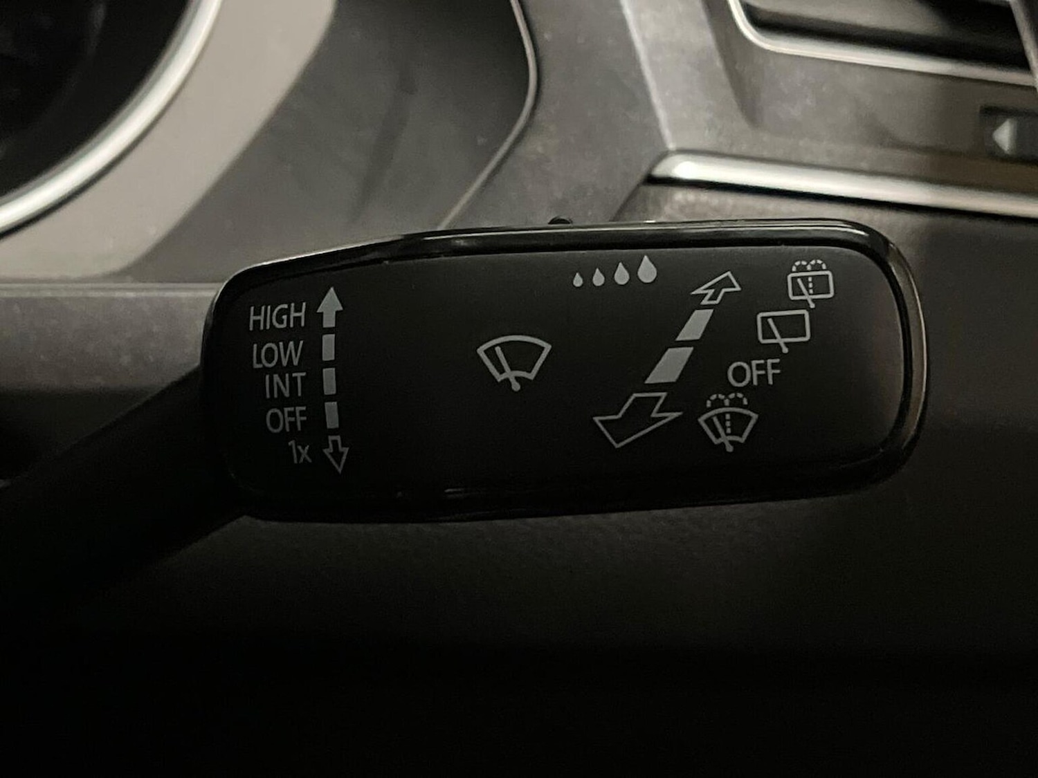 Used Volkswagen Tiguan 2019 for sale - 76905076: Photo 28