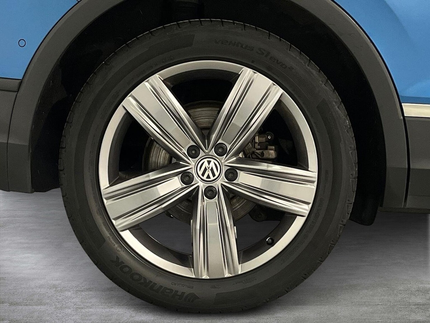 Used Volkswagen Tiguan 2019 for sale - 76905076: Photo 6