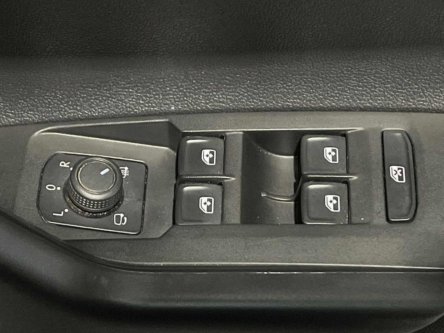 Used Volkswagen Polo 2023 for sale - 76643618: Photo 21