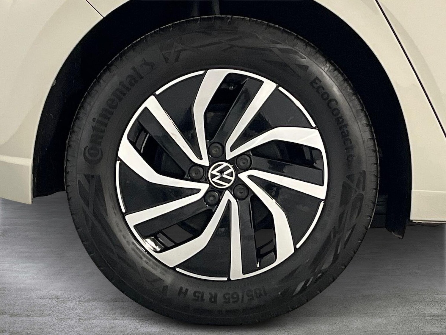 Used Volkswagen Polo 2023 for sale - 76643618: Photo 6