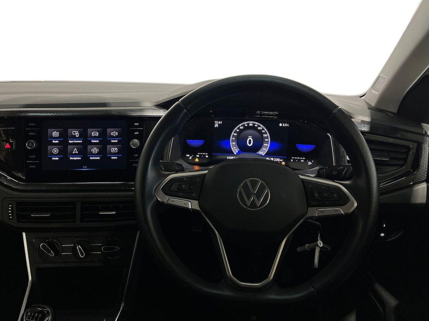 Used Volkswagen Polo 2023 for sale - 76643618: Photo 9