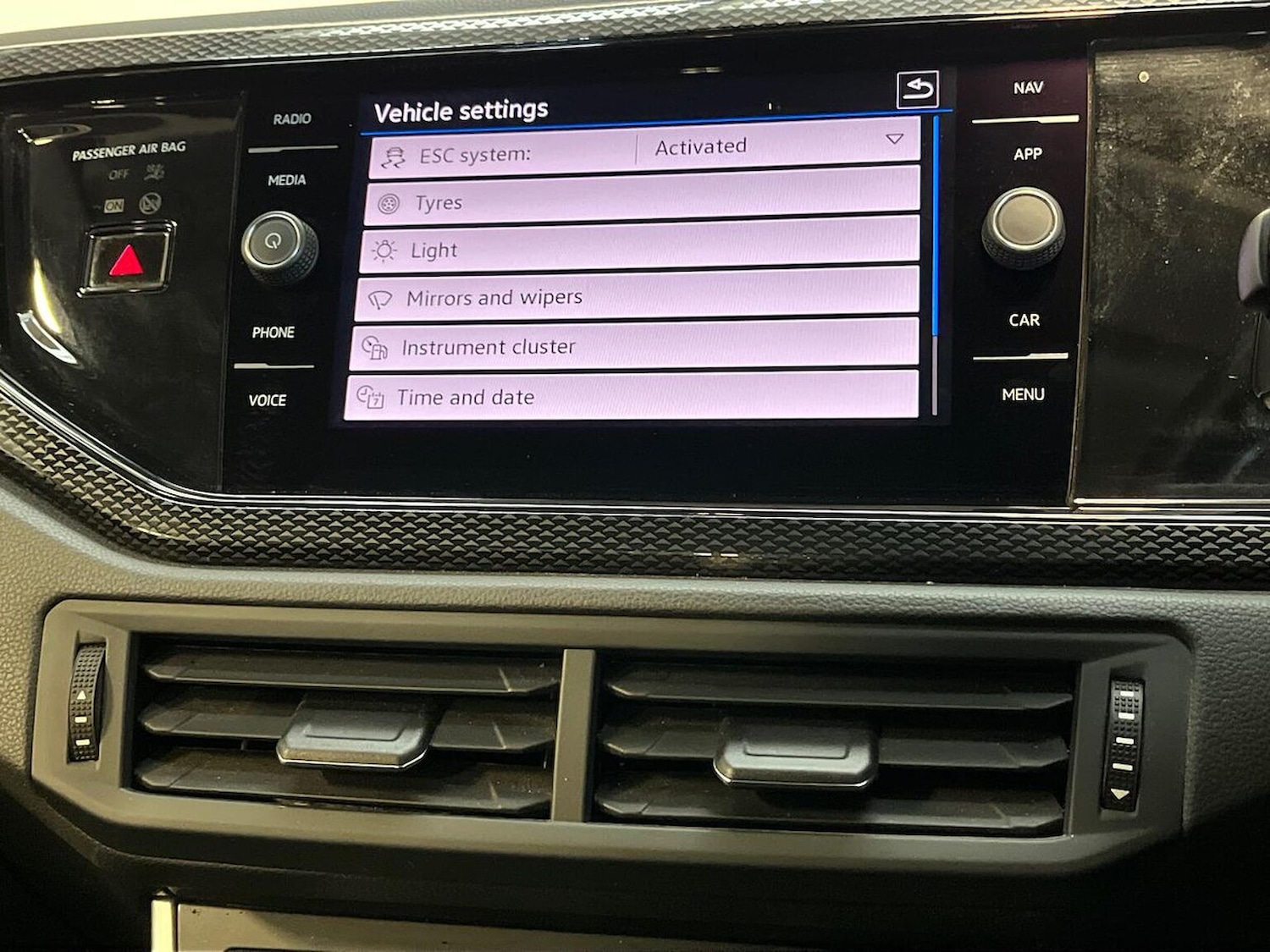 Used Volkswagen Polo 2022 for sale - 76057893: Photo 31