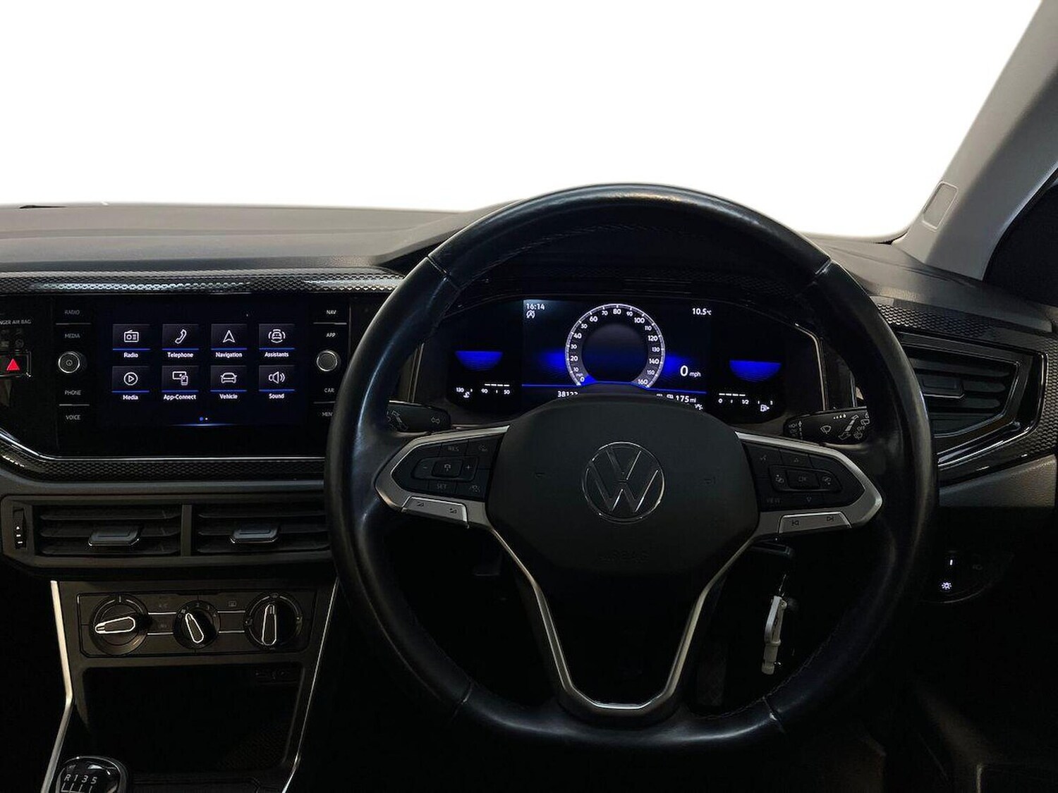 Used Volkswagen Polo 2022 for sale - 76057893: Photo 9