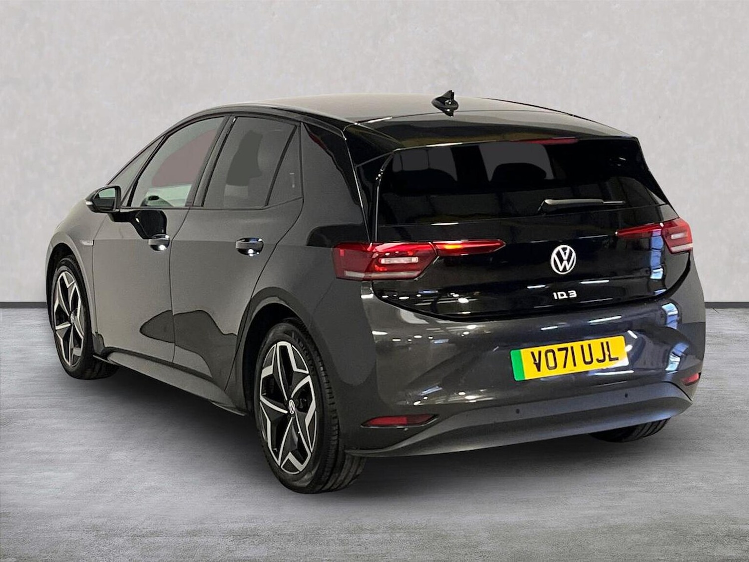 Used Volkswagen ID.3 2021 for sale - 76571041: Photo 2