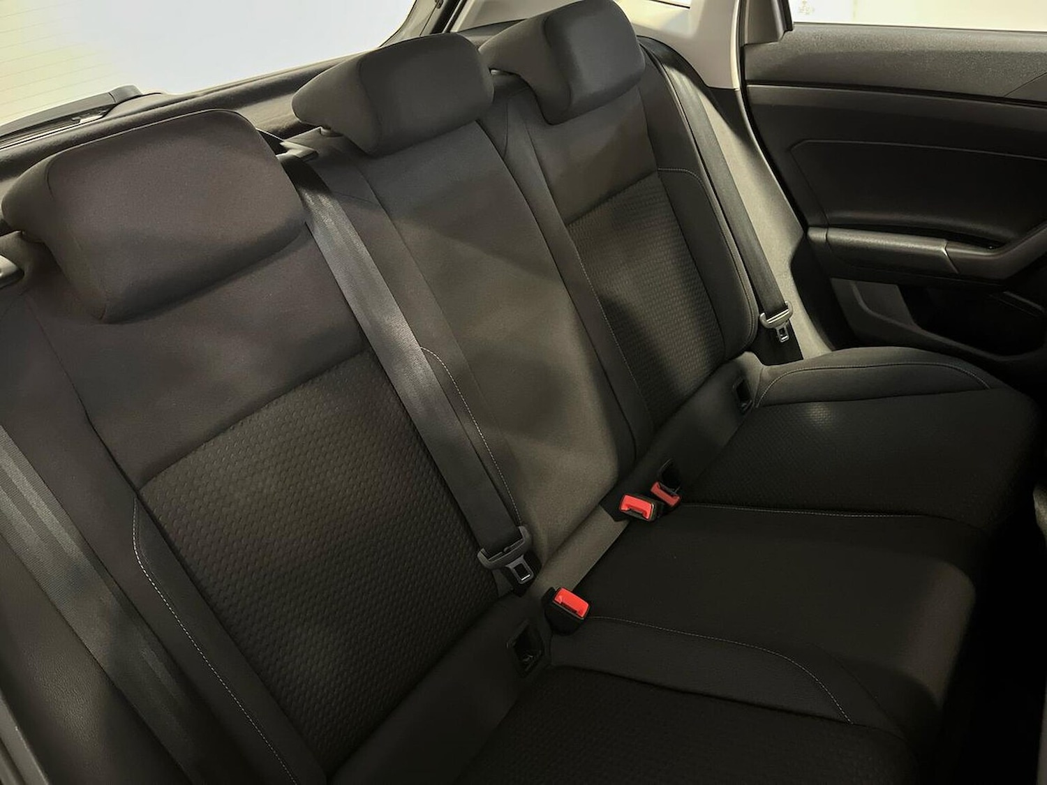 Used Volkswagen Polo 2018 for sale - 76402410: Photo 16