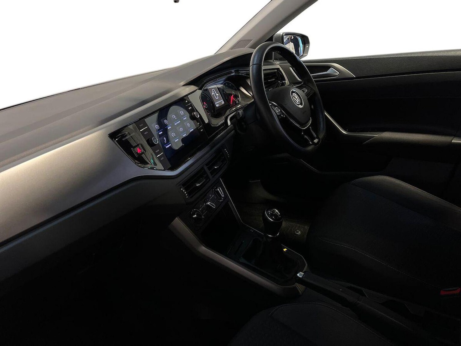 Used Volkswagen Polo 2018 for sale - 76402410: Photo 7