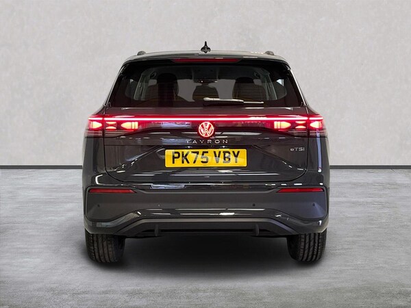 Used Volkswagen Touran 2025 for sale - 76288581: Photo 4
