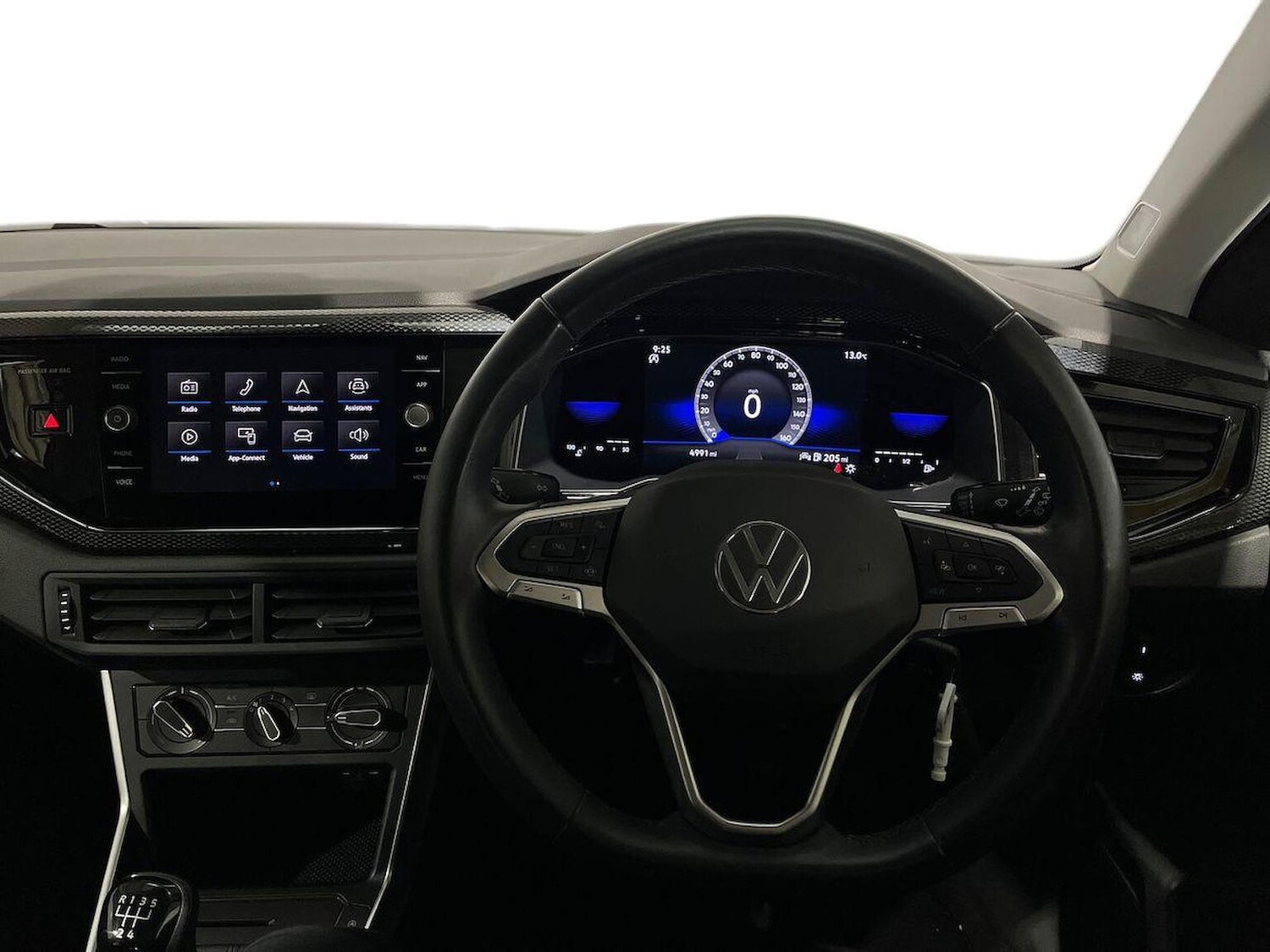 Used Volkswagen Polo 2022 for sale - 76969002: Photo 9