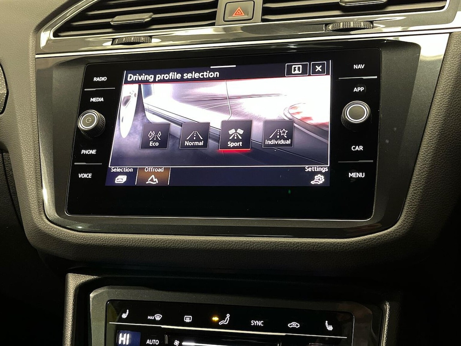 Used Volkswagen Tiguan 2022 for sale - 78195677: Photo 39