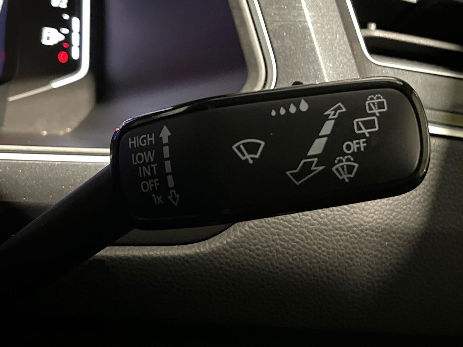 Used Volkswagen Tiguan 2021 for sale - 77056890: Photo 30