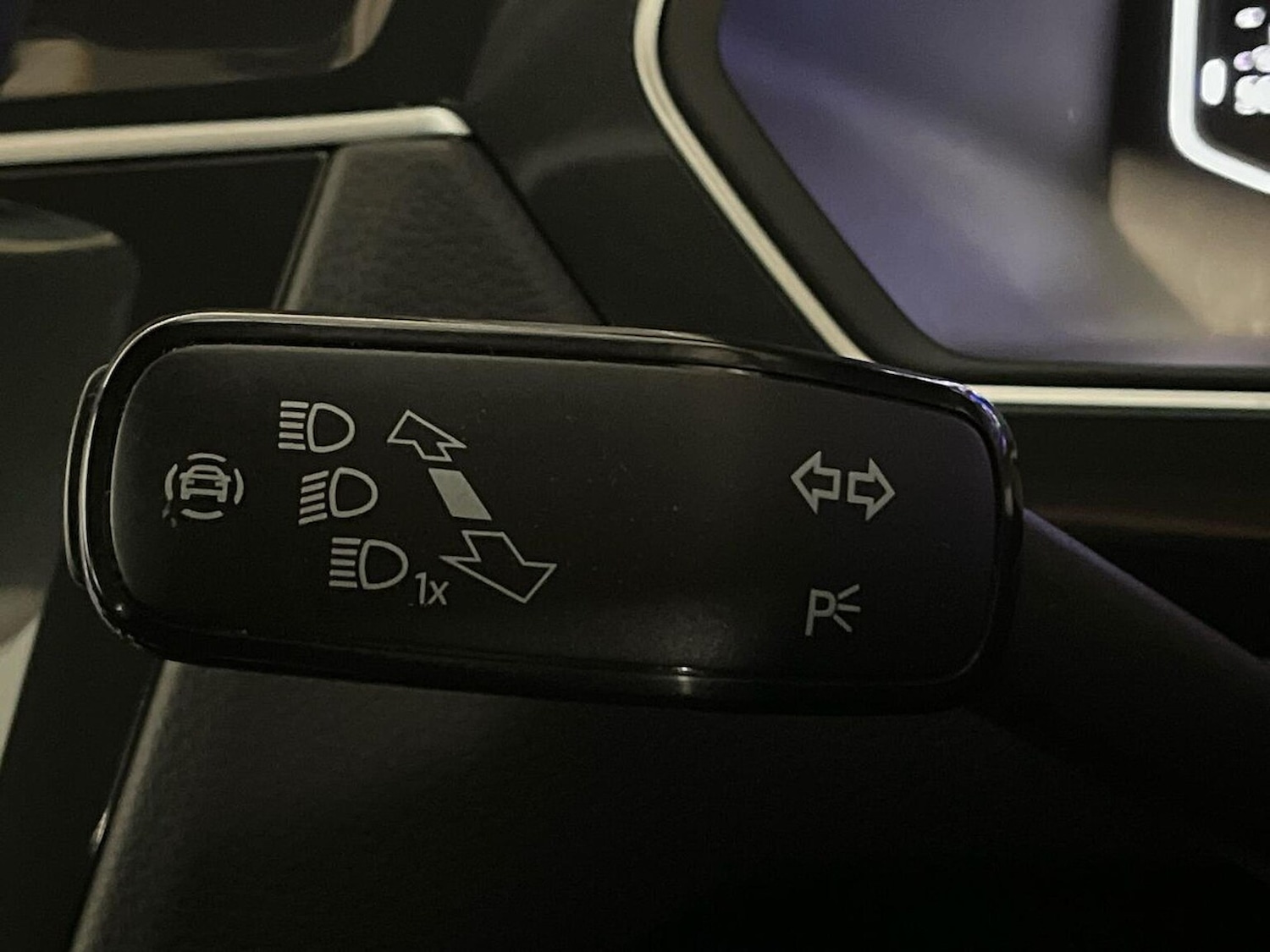 Used Volkswagen Tiguan 2021 for sale - 77056890: Photo 31