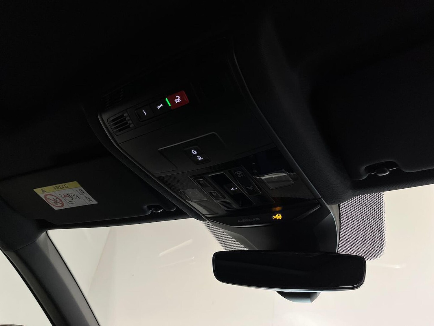 Used Volkswagen T-Roc 2025 for sale - 77056885: Photo 16