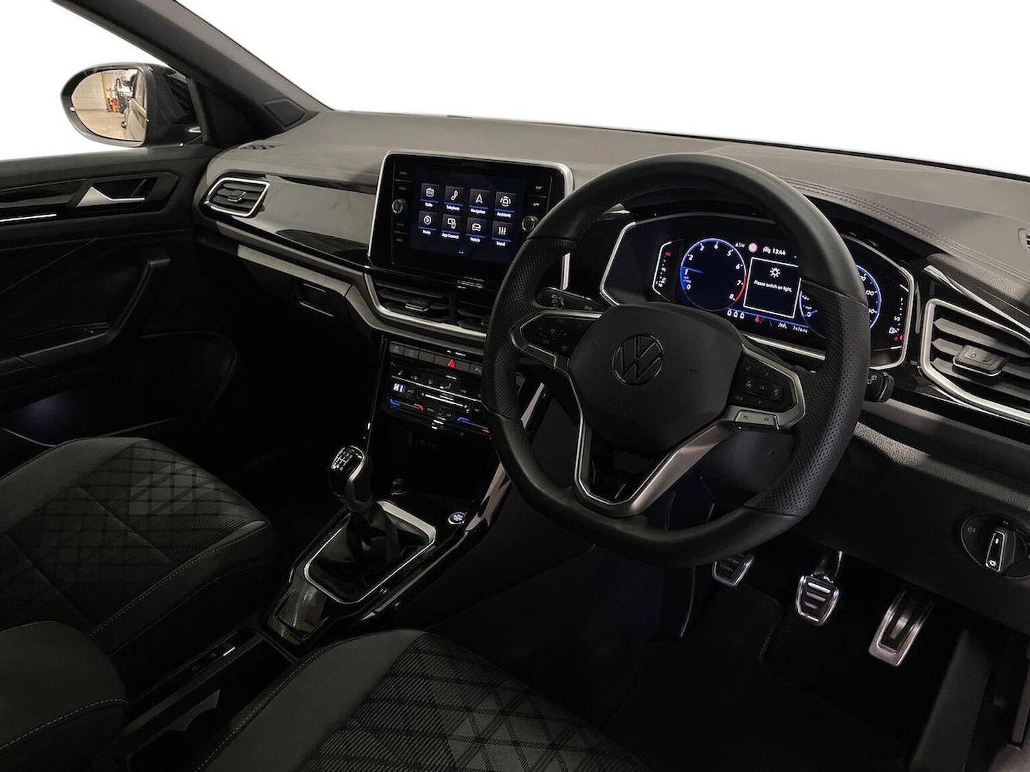 Used Volkswagen T-Roc 2025 for sale - 77056885: Photo 17