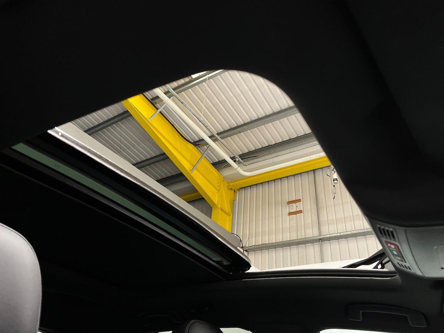 Used Volkswagen T-Roc 2025 for sale - 77056885: Photo 34