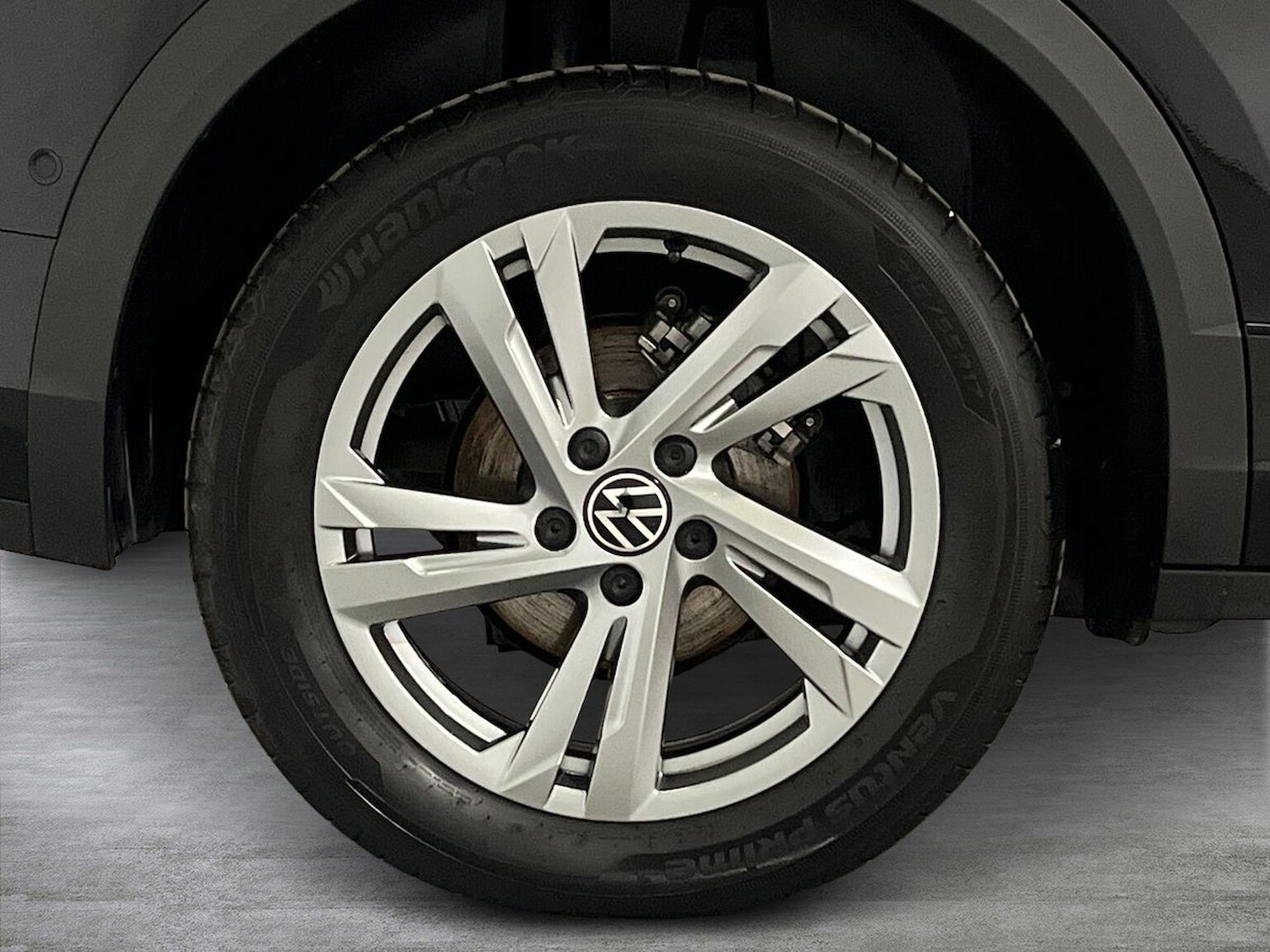 Used Volkswagen T-Roc 2025 for sale - 77056885: Photo 8