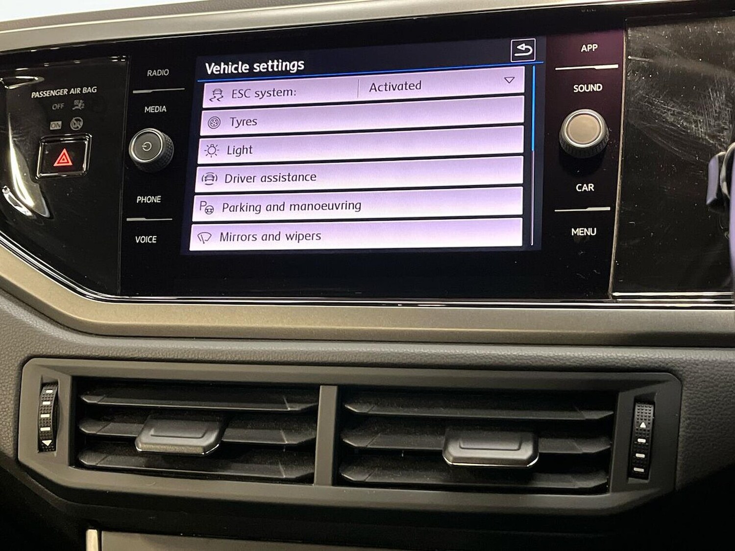 Used Volkswagen Polo 2018 for sale - 76300740: Photo 31