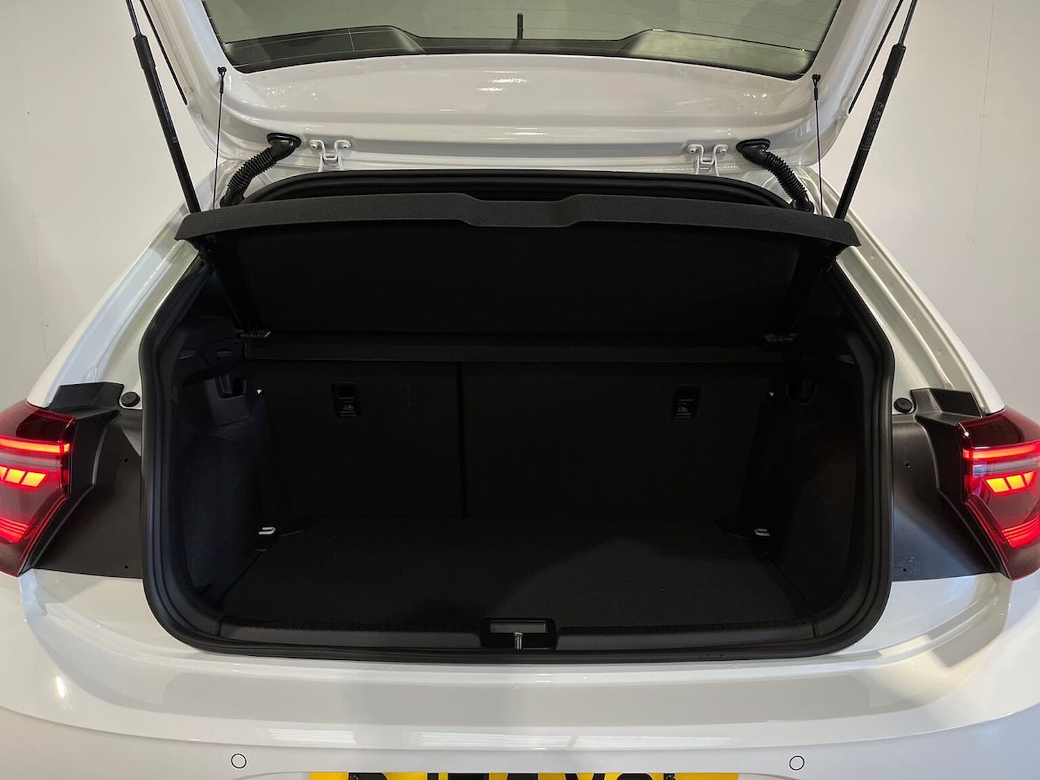 Used Volkswagen Polo 2025 for sale - 77488247: Photo 17