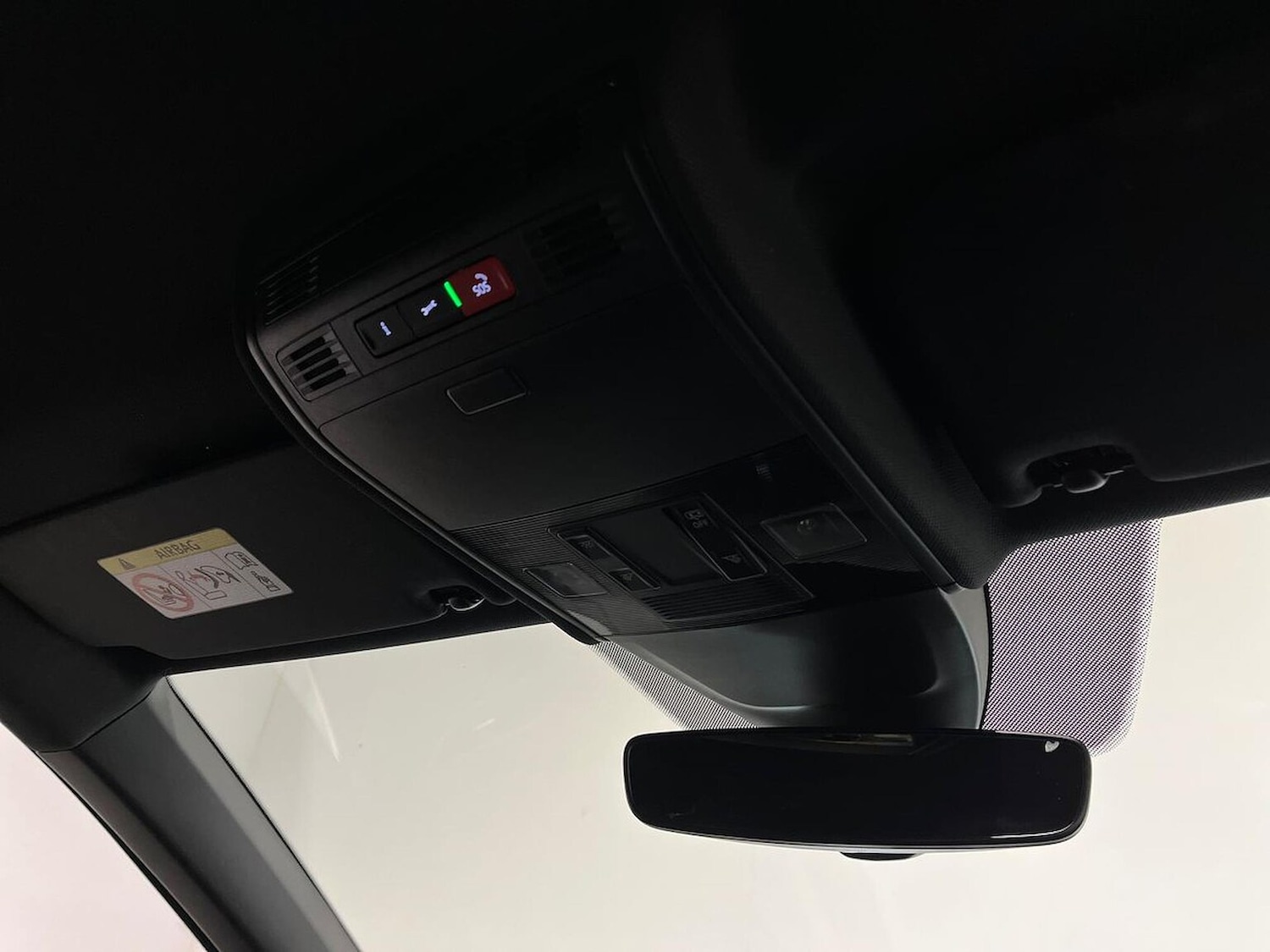 Used Volkswagen Polo 2022 for sale - 76892108: Photo 14