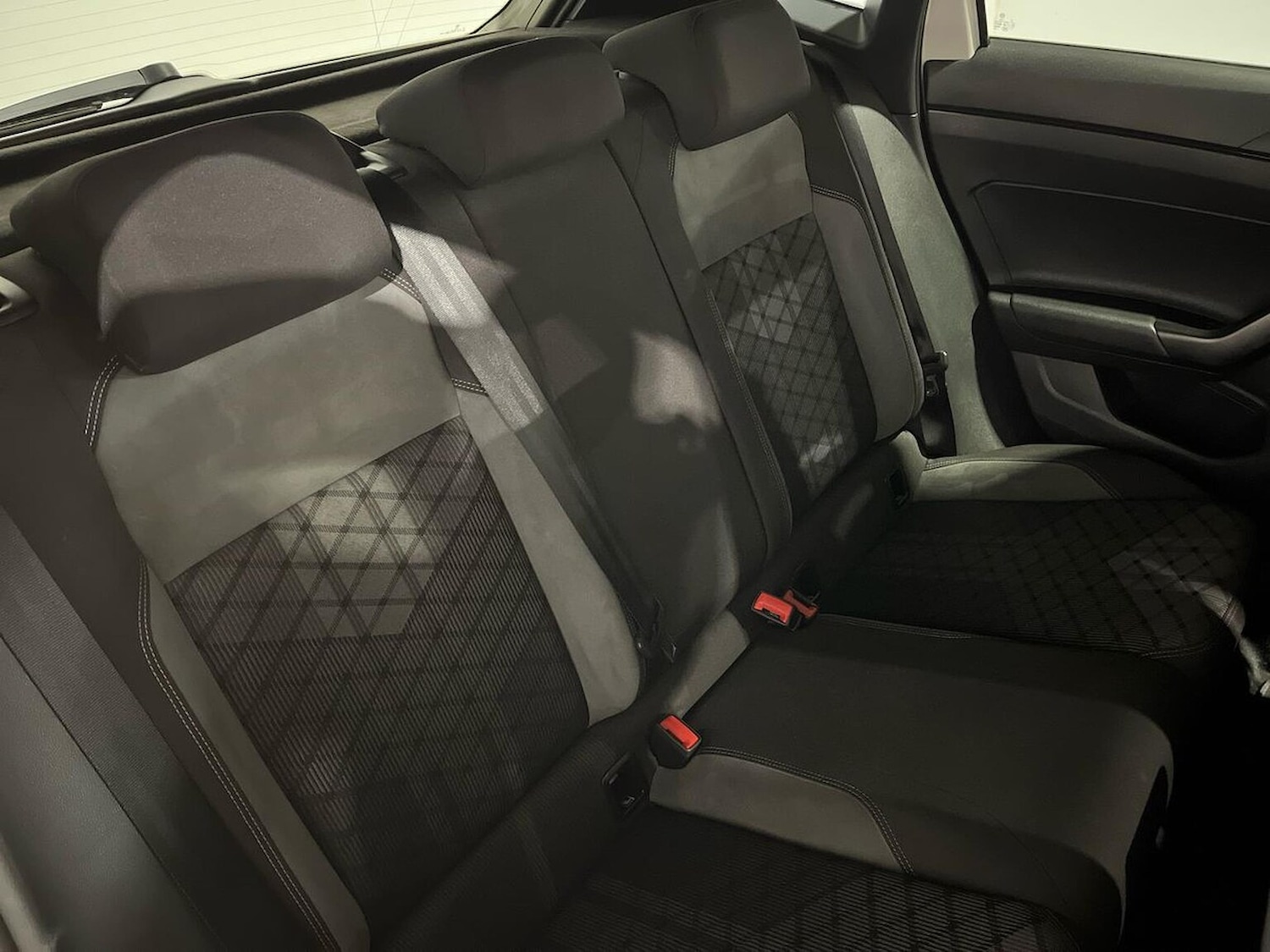 Used Volkswagen Polo 2022 for sale - 76892108: Photo 16