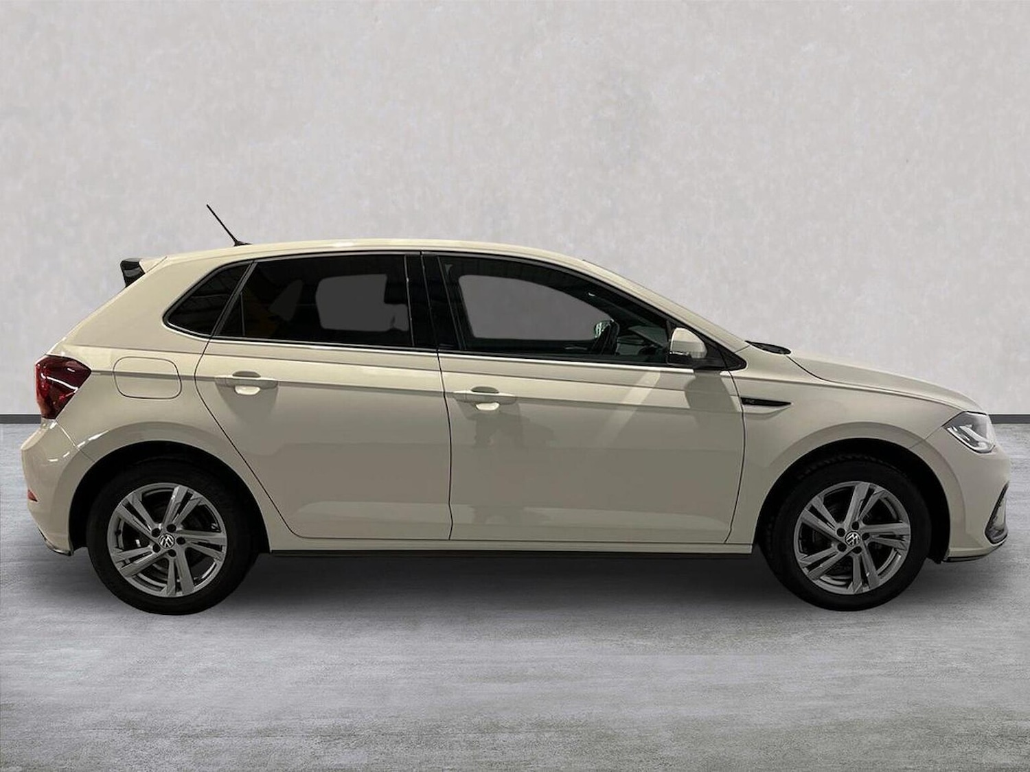Used Volkswagen Polo 2022 for sale - 76892108: Photo 3