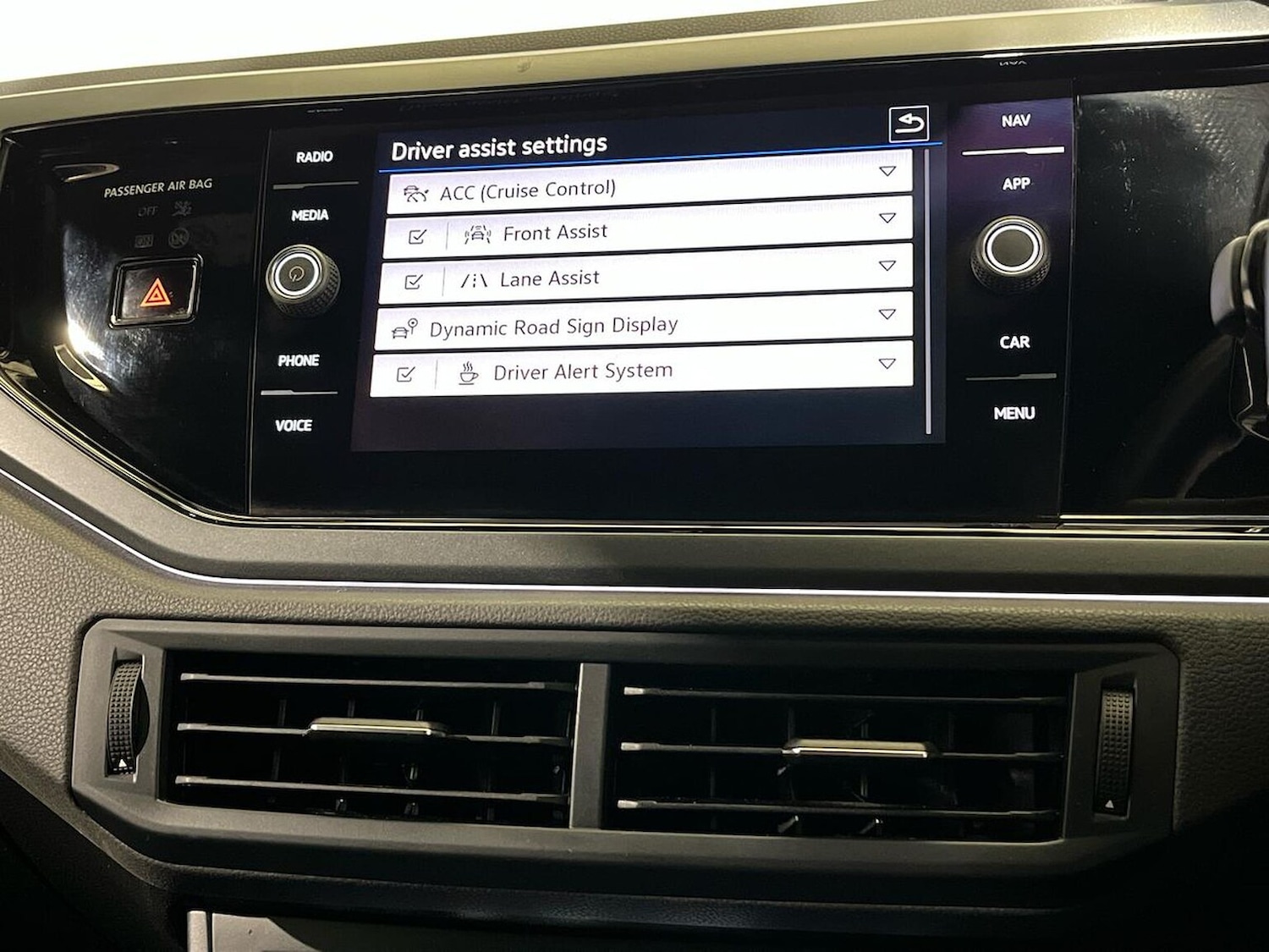 Used Volkswagen Polo 2022 for sale - 76892108: Photo 32