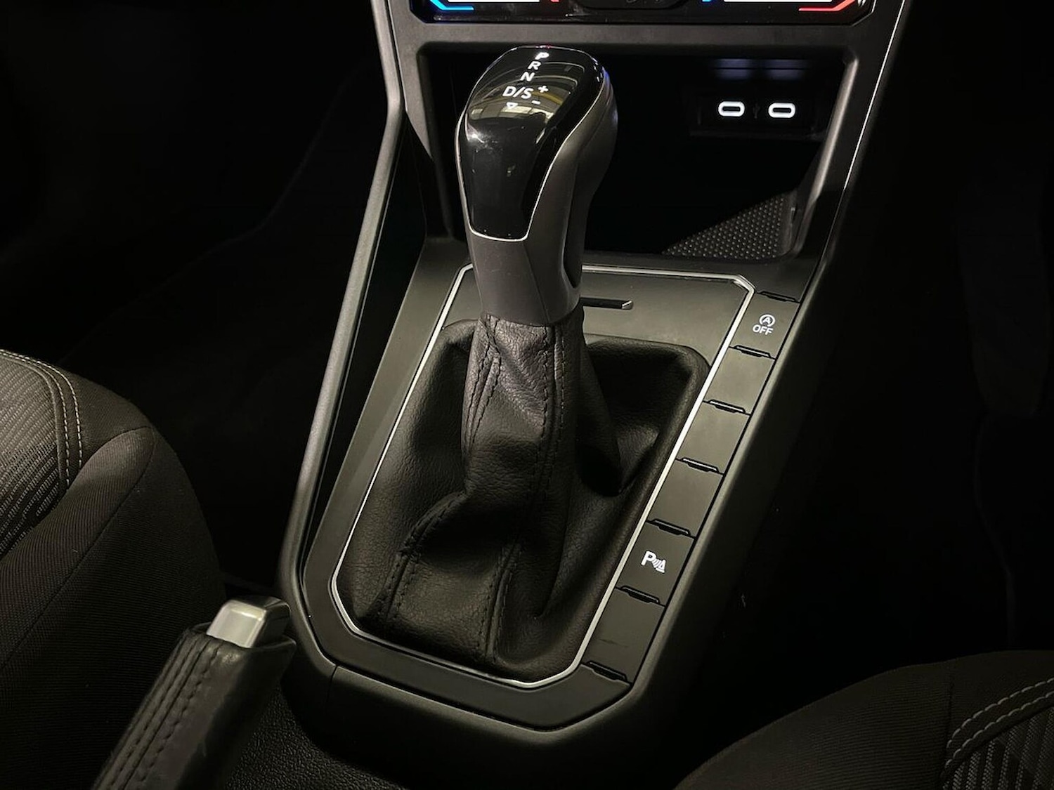 Used Volkswagen Polo 2022 for sale - 76892108: Photo 38