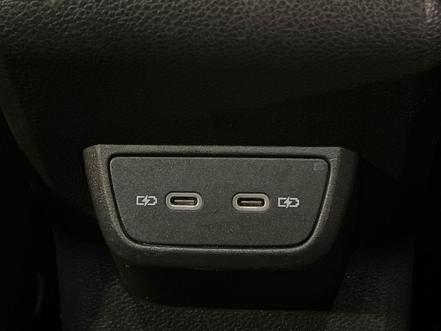 Used Volkswagen Polo 2022 for sale - 76892108: Photo 40