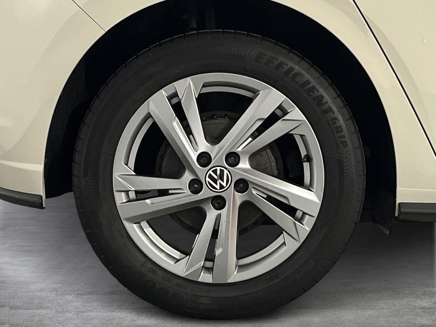 Used Volkswagen Polo 2022 for sale - 76892108: Photo 6